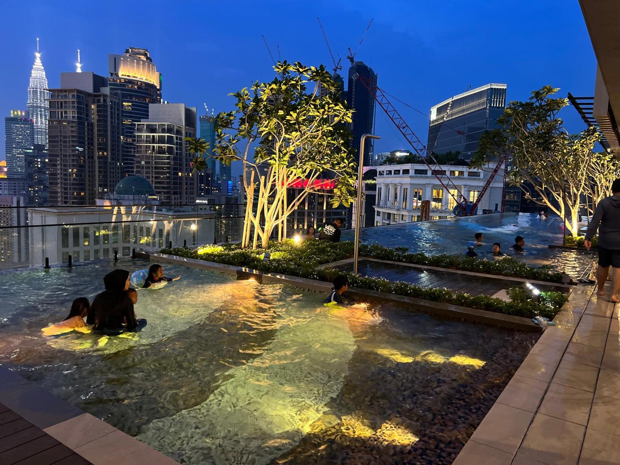 Pangsapuri Popular Suites At Axon Klcc